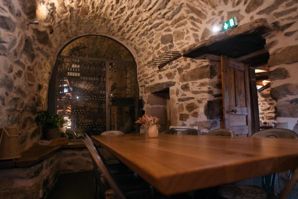La Ferme Du Bien-Etre Bed & Breakfast Saint-Julien-Chapteuil Exterior photo